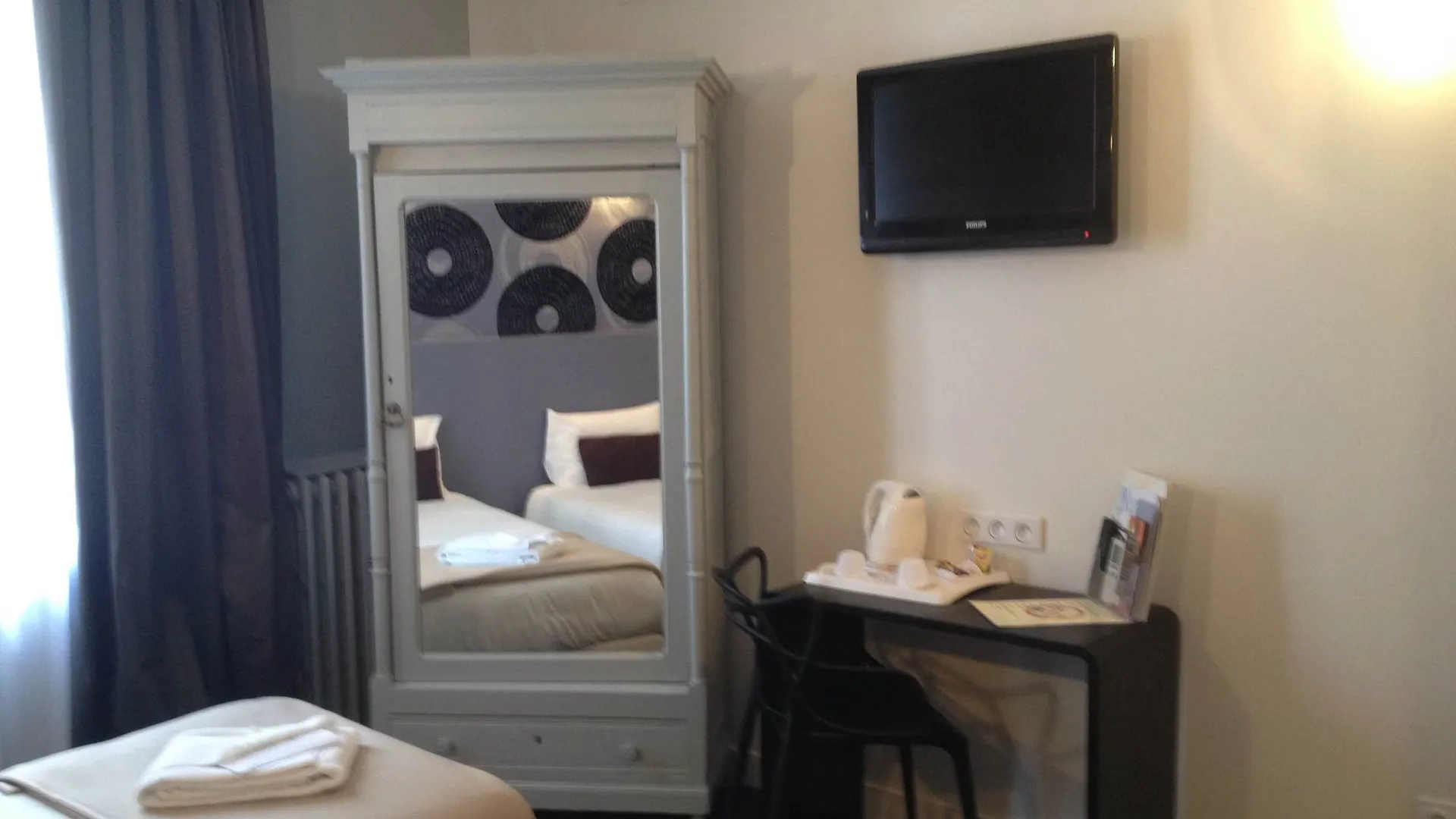 Hotel Raymond 4 Τουλούζη