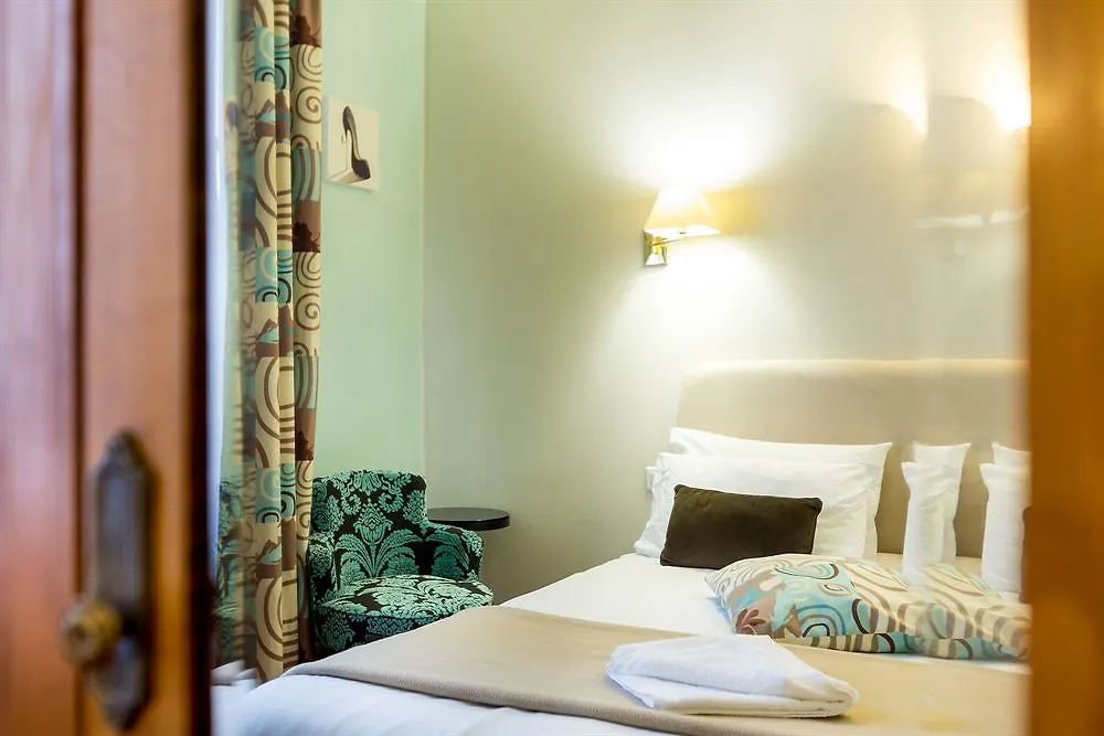 Hotel Raymond 4 Τουλούζη 3*,
